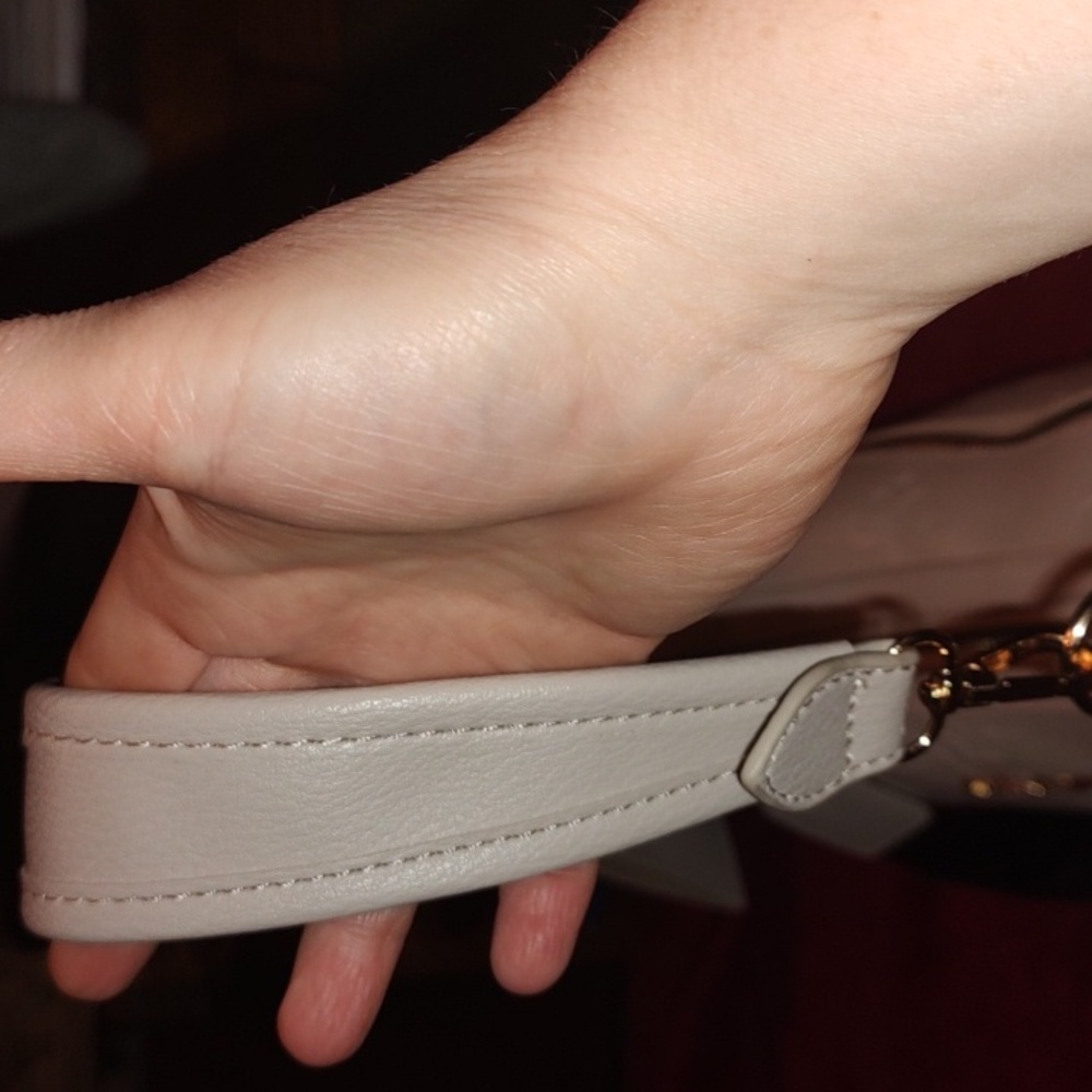 Adrienne Vittadini NWT taupe vegan leather shoulder/crossbody bag $190 retail - Picture 6 of 16